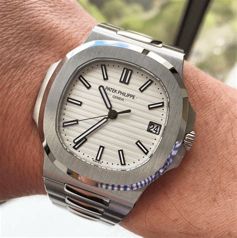 patek nautilus white dial